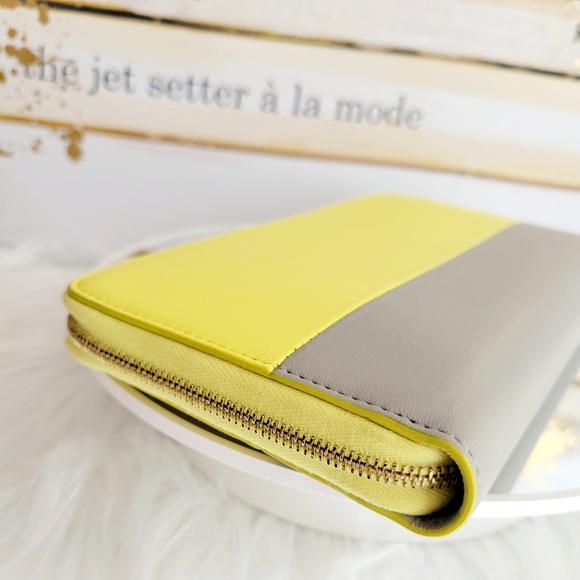 Celine Wallet Leather Bi-color Neon Yellow Beige Continental Large Zippy EUC - Picture 14 of 16